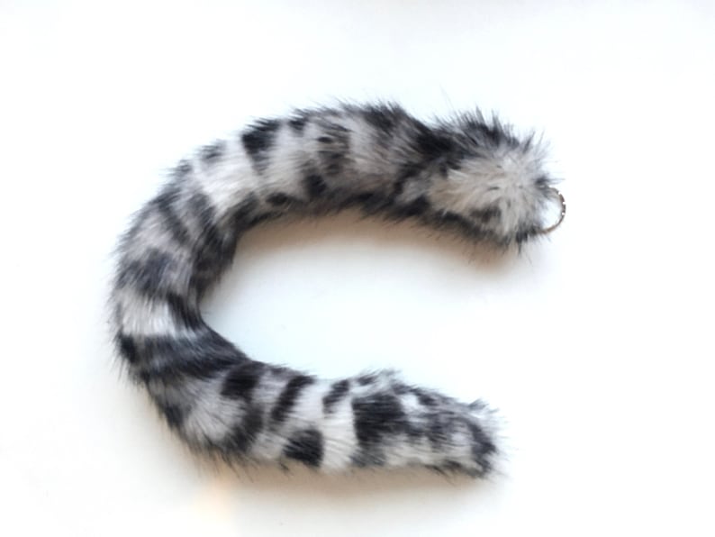 Handmade UK 43cm 16" Snow Leopard Faux Fake Fur Fake Animal Tail Large Keyring Keychain! *Made to order* image 1