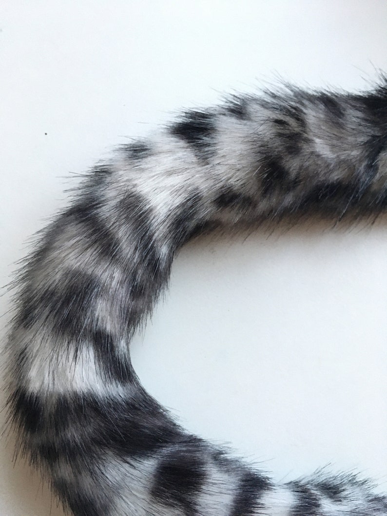 Handmade UK 43cm 16" Snow Leopard Faux Fake Fur Fake Animal Tail Large Keyring Keychain! *Made to order* image 5