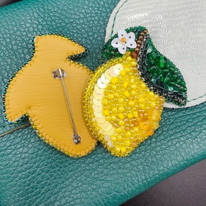 Lemon beaded brooch, lemon accessory, lemon pin badge