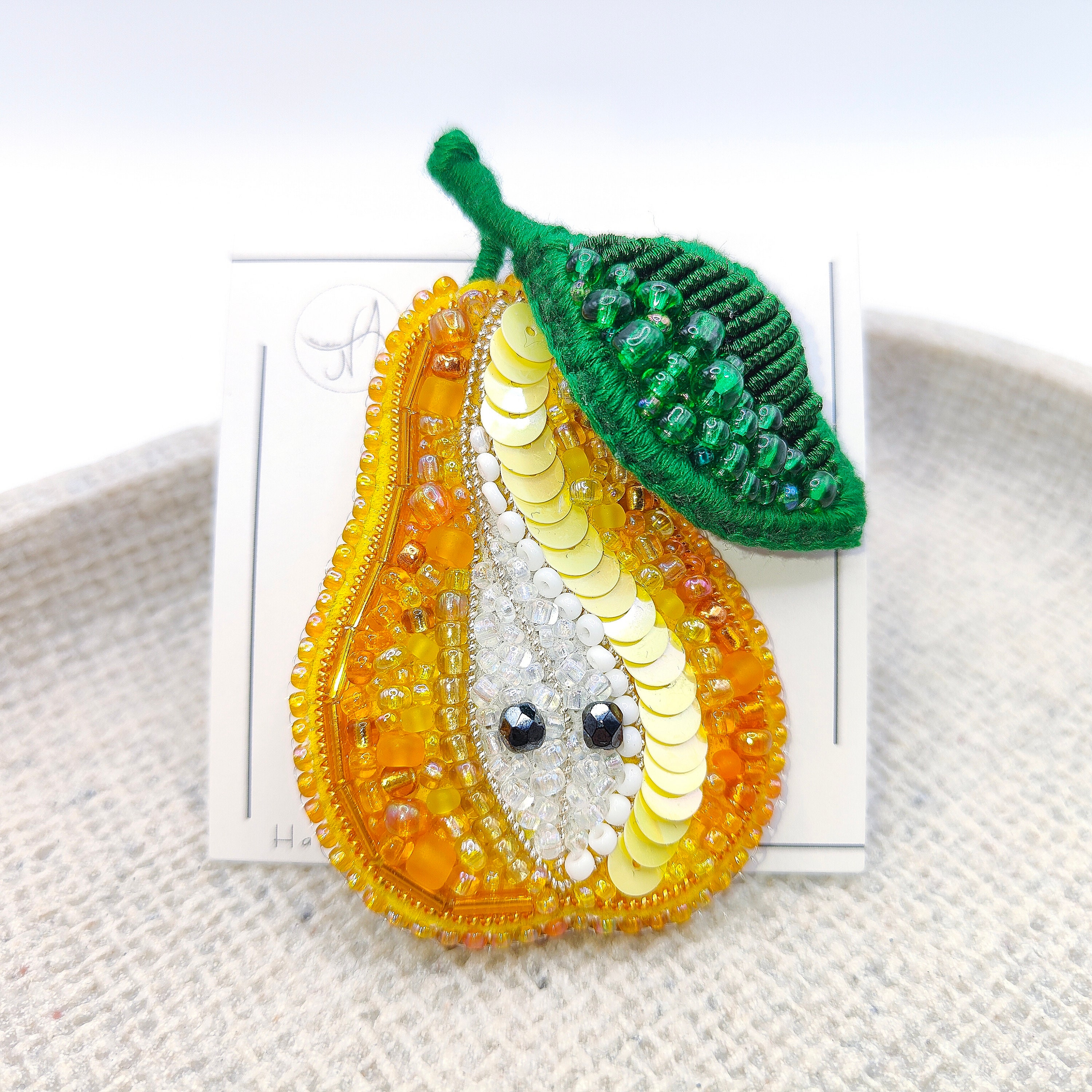 Broche Bijou Vintage En Forme De Branche Feuille Avec Perle Poire Blanche Nacrée - Modèle 4605