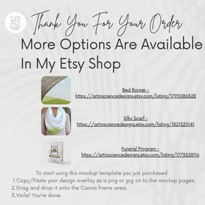 Pu&ograve; includere: Un modello digitale con il testo "Thank You For Your Order" e "More Options Are Available In My Etsy Shop." L'immagine include esempi di un copriletto, una sciarpa di seta e un programma funebre. Vengono fornite istruzioni per l'utilizzo del modello.