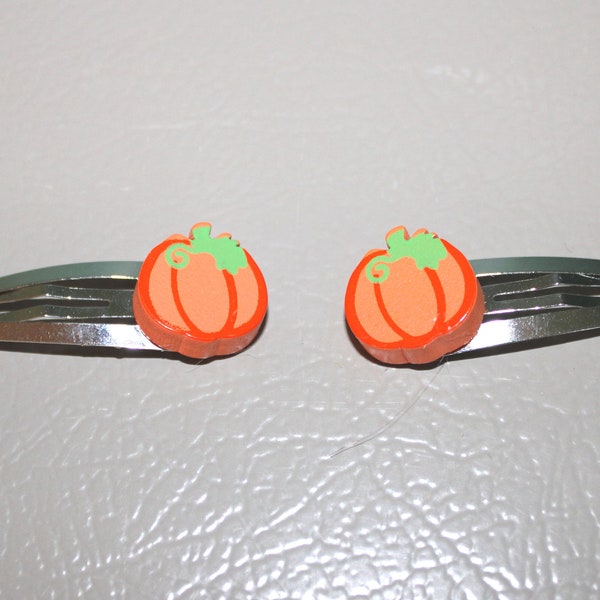 Pair of Wooden Pumpkins Barrettes-hair jewelry-Fall-Autumn-boo Infant-Trick or Treat-Halloween-goth-Baby Hair Clips-Toddler Hair Accessories