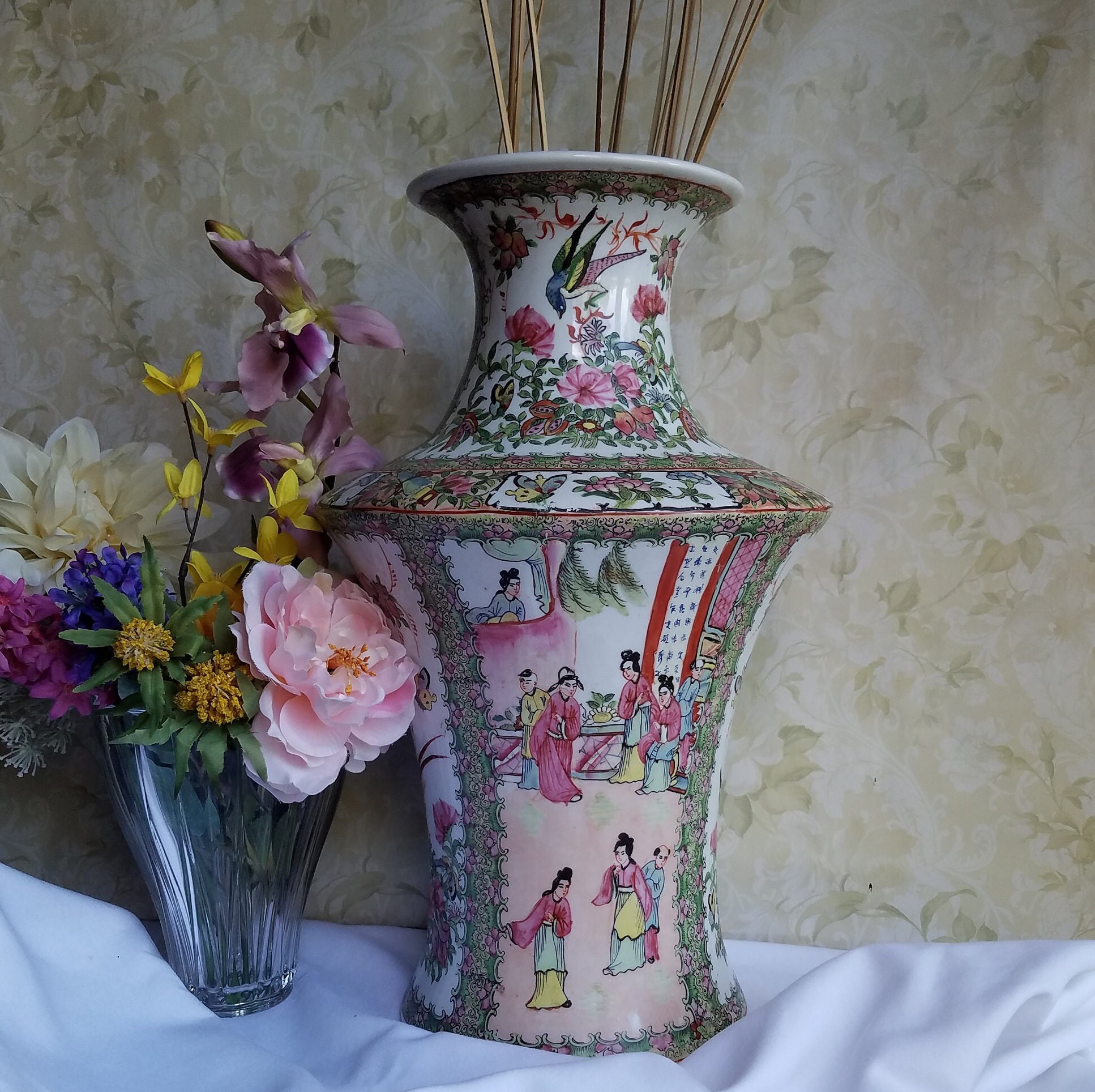 Vintage Chinese Porcelain Flower Vase Etsy