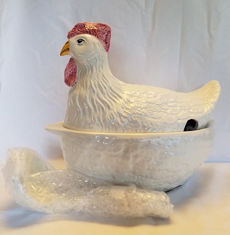 White Hen/Chicken Vintage SOUP TUREEN w/Soup Ladle/Made in Italy image 2