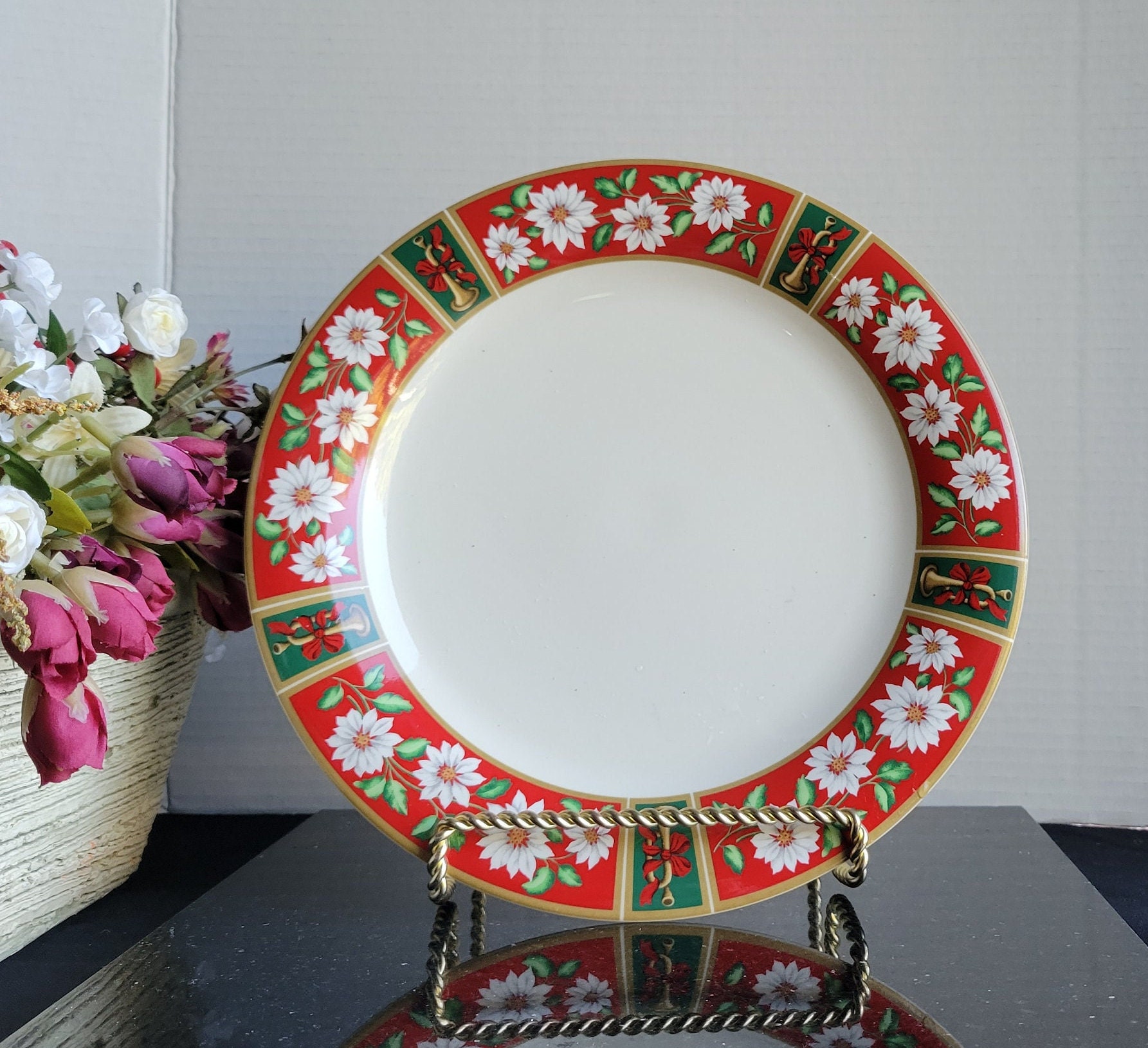 Charlton Hall Christmas by Kobe - Etsy Charlton Hall Christmas by Kobe - Etsy