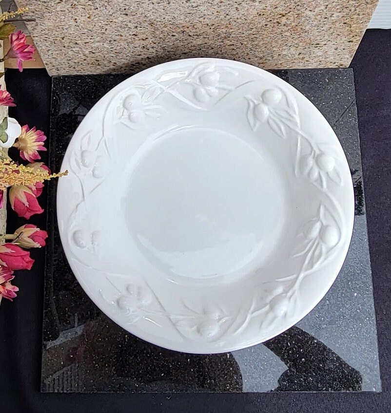 Williams Sonama 'I Patrizi' White Pasta Bowl (Set of 2)