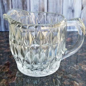 Jeanette Windsor Diamond - Jarra para crema de cristal transparente