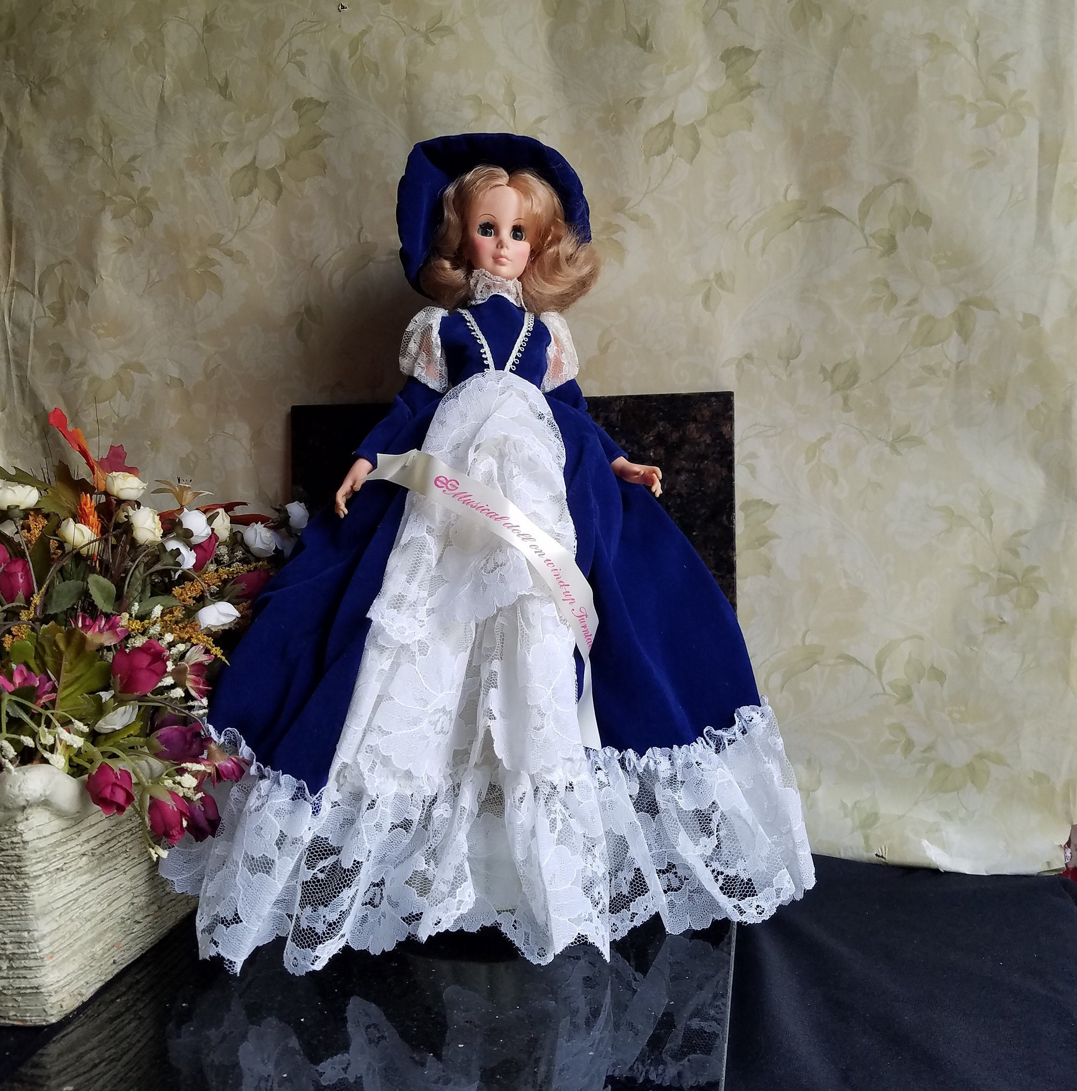 希少 60s VINTAGE エッセル BOUTIQUE France製 デッド Eegee Vintage 1963 Collectible Musical Doll - Etsy