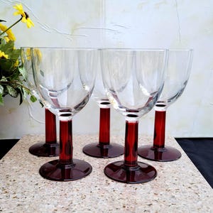 Vintage Ruby Red Stemmed Wine Goblet - Set of 5