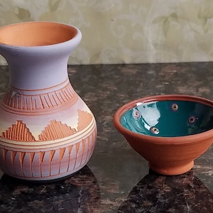 Jarrón de cerámica navajo nativo americano y cuenco de barro