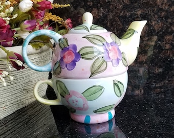 Vintage Single Serving Teapot and Teacup Set