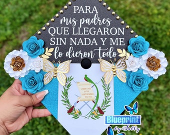 Gorra de Graduado de Bandera de Guatemala, Primera Generación, Clase de 2023, Graduado de Guatemala, Primera Generación, Gradcap de Flores, Graduación Personalizada, Flores Azules Gra