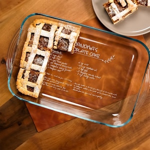 Personalized Handwritten Recipe Casserole Dish, Engraved Recipe Baking Dish, Gift For Great Grandma, Moms Handwriting Gift, Recipe Keepsake image 2