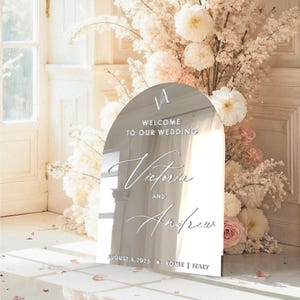 Silver Mirror Wedding Welcome Sign, Custom Acrylic Wedding Sign, Engagement Welcome Sign, Modern Wedding Decor, Entrance Reception Signage