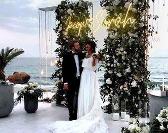 Custom Wedding Neon Sign: Personalized Party & Backdrop Decor