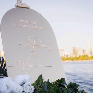 Acrylic Gold Mirror Wedding Welcome Sign, Personalized Wedding Reception Sign, Arch Wedding Signs Decor, 3D Silver Mirror Entrance Board
