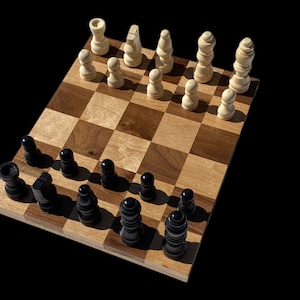 Tablero de Ataque de Ajedrez 5x6 Arce y Nogal Cuadrados de 1-1/8” Incluye Piezas