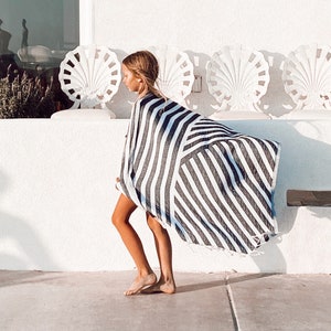 BARZEE 100% Cotton Turkish Beach Towel - AVALON