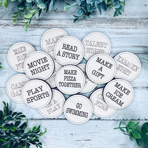 36 Familiennacht Aktivitäts-Token SVG-Datei, Kinder Aktivitätstoken SVG Download, Familiennacht Idee Token Laserdatei, Glowforge Laser Cut Datei