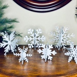 Pacchetto di decorazioni con fiocchi di neve 3D in formato SVG, set di 6 fiocchi di neve in formato SVG, pacchetto di fiocchi di neve in formato SVG, file di fiocchi di neve tagliati al laser, decorazioni natalizie con fiocchi di neve in formato SVG