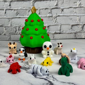 Christmas Tree Animal Packs 3D Printed Articulating mini Animals Fun Stress Relief Fidget Xmas Gift Pocket Pets Wigglets Stocking Stuffer