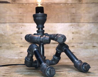 Industrial pipe Contemplating Robot Lamp/&quot;Rambaldi&quot;