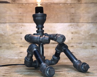 Industrial pipe Contemplating Robot Lamp/"Rambaldi"