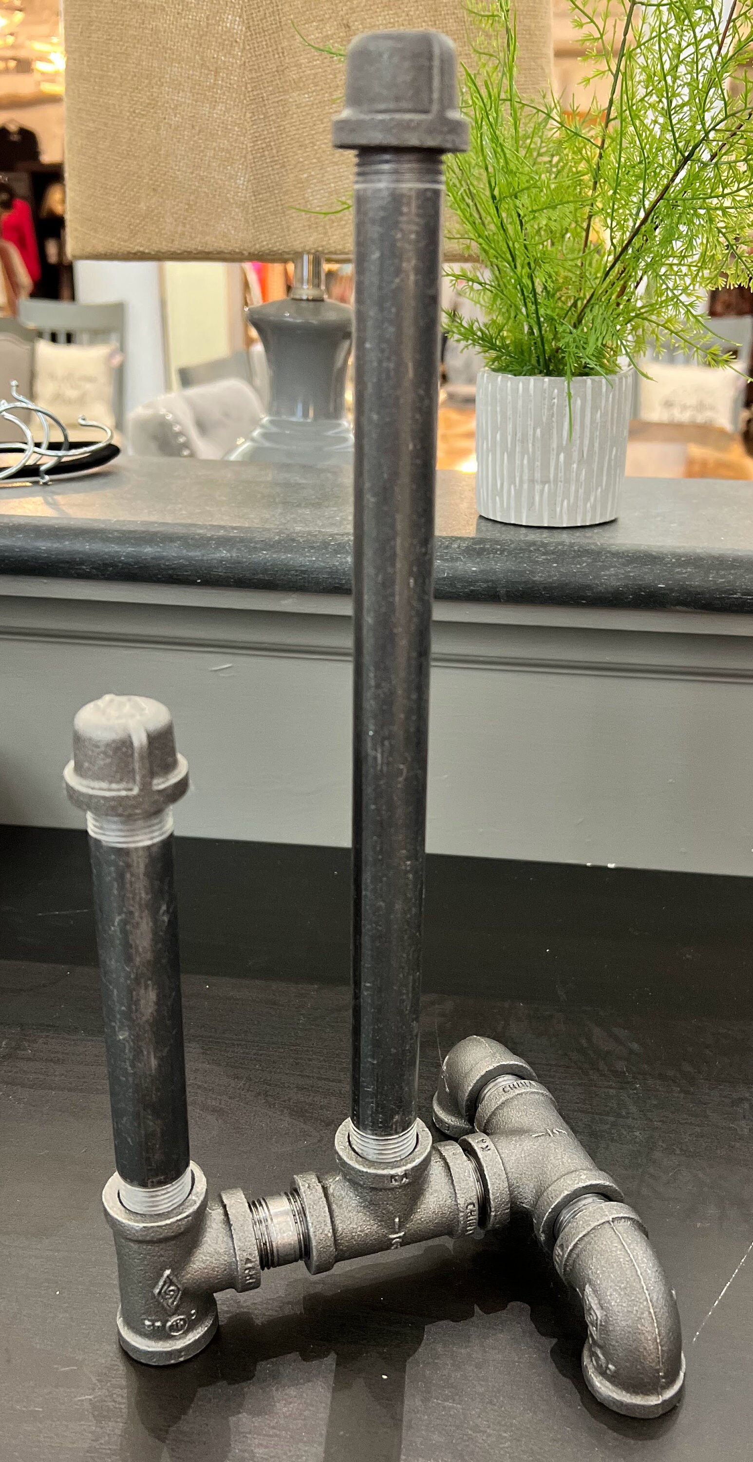 Iron pipe paper towel holder new arrivals