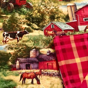 Beautiful reversible Farm and Country lap quilt