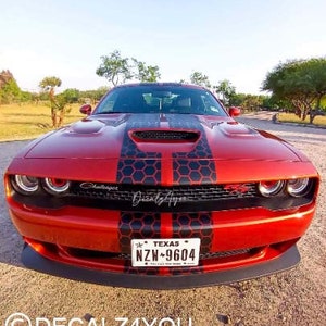 Honeycomb Racing Stripes Dual 10