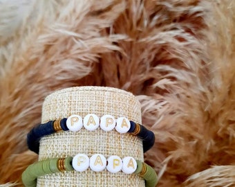 Pulsera personalizable para hombre - Pulsera de cuentas Heishi para personalizar (nombre / palabra / mantra / iniciales) - letras doradas