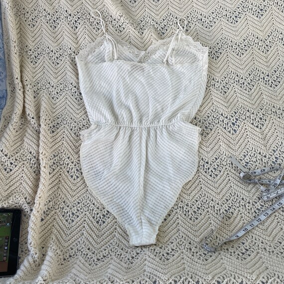 Vintage Teddy Romper High Cut Thigh 90s Scalloped… - image 6