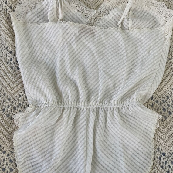 Vintage Teddy Romper High Cut Thigh 90s Scalloped… - image 3