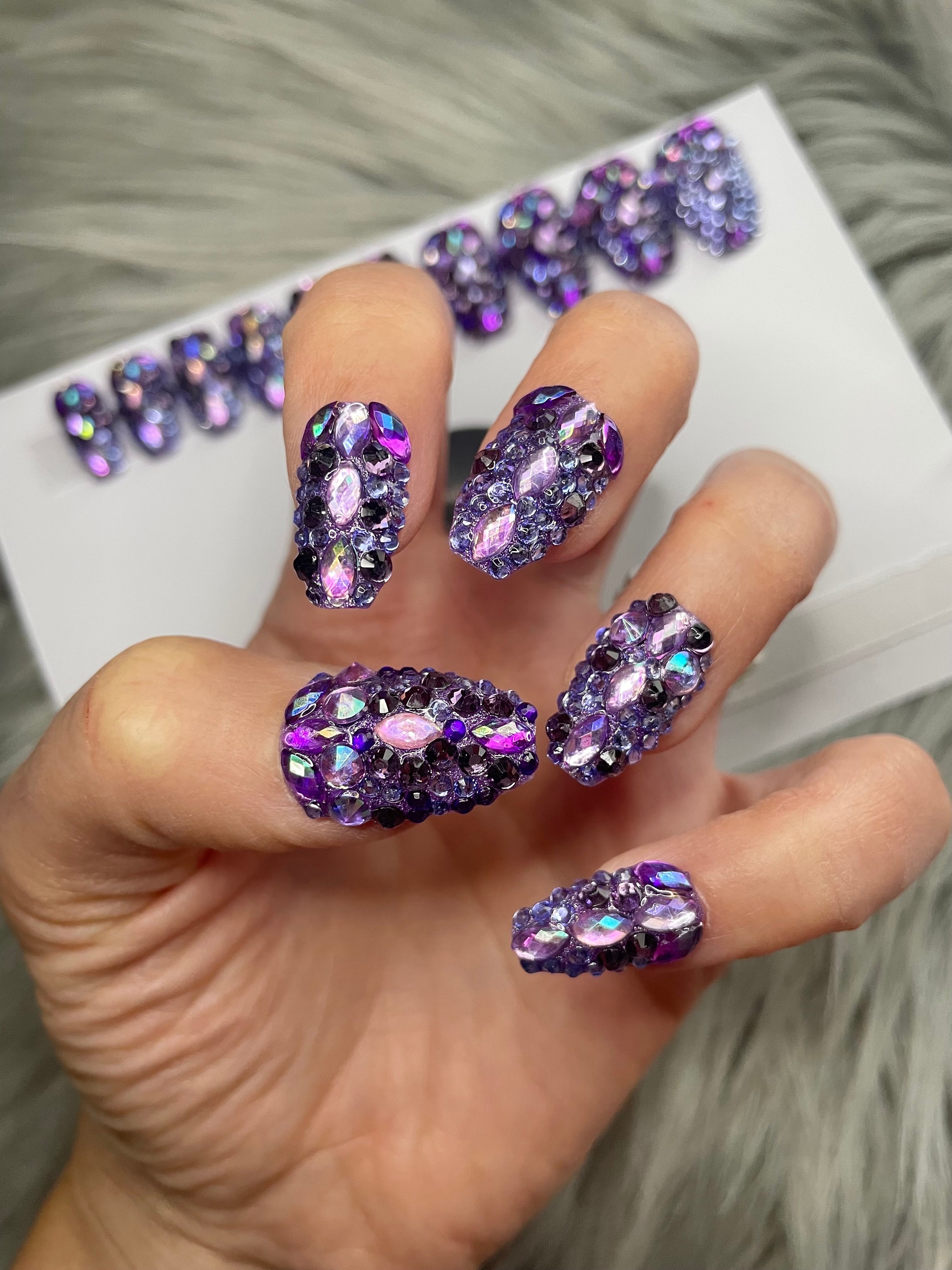 Auspisness Ice Cream Purple Manicure Short Press on Nails Elegant Fingernails for Girls As DIY Decorative Nail Art Accessories Glue Models