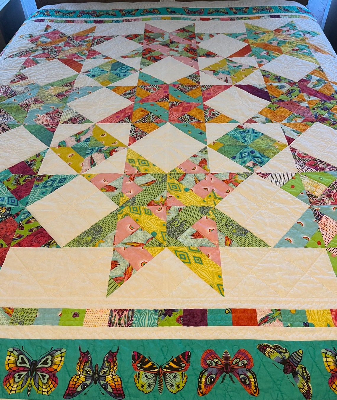 Colorful, Handmade QUILT/ Throw Quilt / Colorful / Tula Pink Fabrics Daydreamer / Dashing Stars
