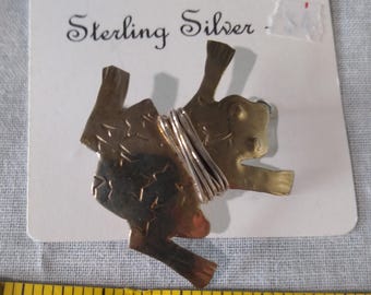 Vintage Sterling Silver Frog Pin 3 grams .10 oz Original Owner