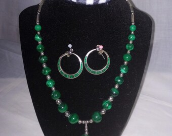 Malachite round bead and silver 20 inch necklace and earrings necklace is hand made one of a kind original owner 1996 vintage