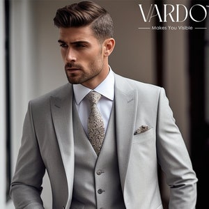 Trajes grises para hombre combinaciones 2025