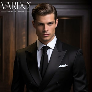 Black Double Breasted Suit: Elegant Formal Tailored Fit