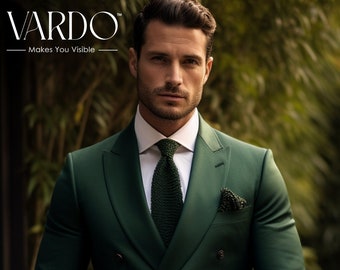 Men’s Forest Green Double-Breasted Suit – Modern Classic Tailoring