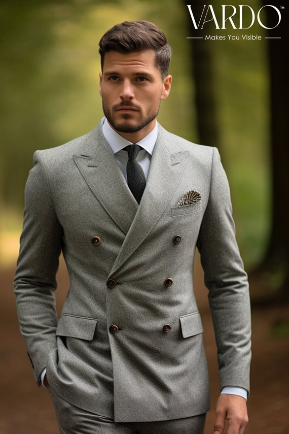 Light Grey Peak Lapel 3-piece Suit Sophisticated Men's Business Attire  Premium Quality Formal Ensemble, the Rising Sun Store, Vardo -  Canada