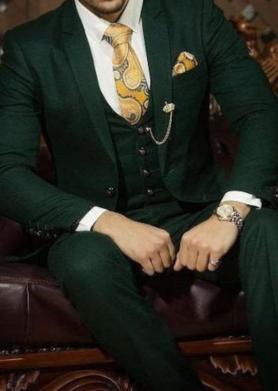 Men’s Green 3 Piece Suit – Slim Fit Wedding and Formal Attire