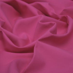 Italian Wool Silk Suiting Fabric – Pink Structured Material for Jackets, Dresses, Skirts & Tailored Outfits