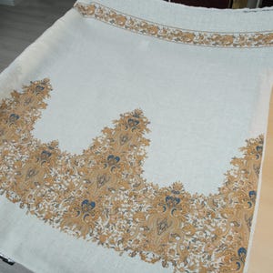 Italian Linen Fabric by the Yard Designer Fabric Exclusive Collection Versatile Chic Linen Perfect for Clothing & Crafts  170 cm x 140 cm