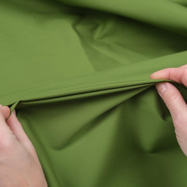 Italian Stretch Cotton Poplin Fabric – 57" Wide, 140 GSM – Sold by the Meter Grassy green