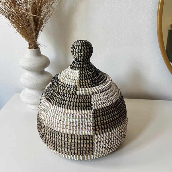 Woven Basket With Lid - Etsy