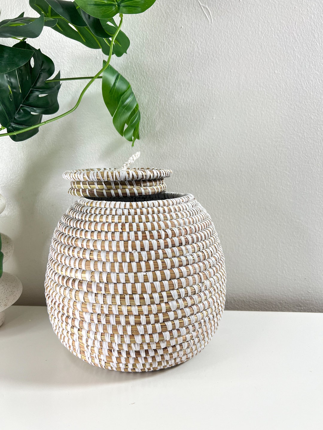 African Basket With Lid, Shelves Decor Basket, Colorful Lidded Basket