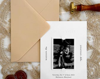 Recuerdos Dorados: Reserva la Fecha - Diseño de Fotos Personalizado para Bodas