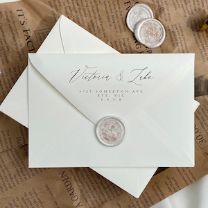 Ivory Banker Envelope + Handwriting Style PRINTING (Sender & Guest address) - 187x130mm