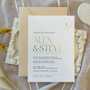 Inviti di nozze di lusso Modern Muse Gold Foil - Design elegante e alla moda